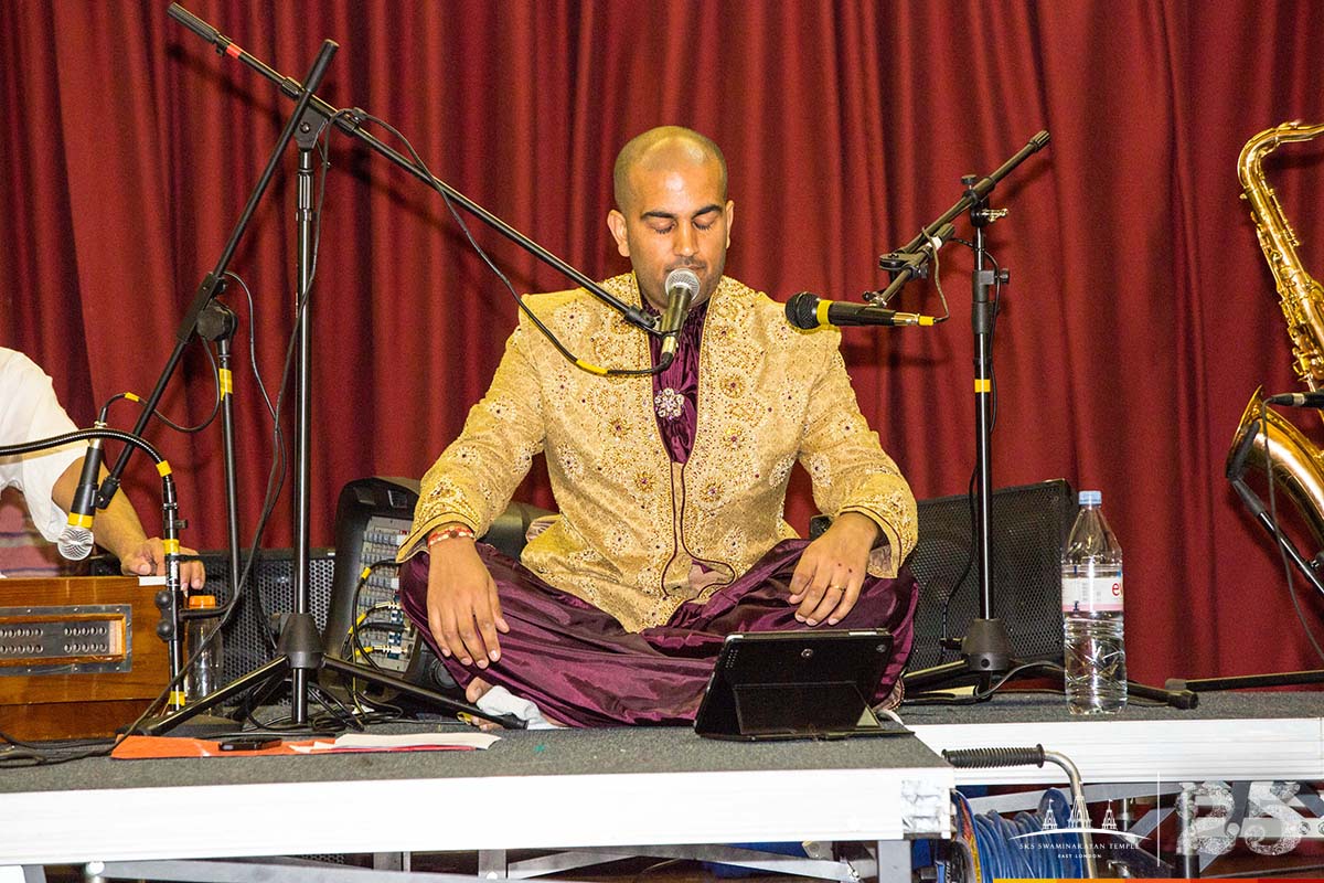 211A4436 copy - ©1987-2017 SKS Swaminarayan Temple East London